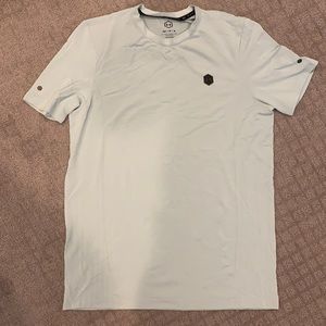 Mens UA shirt